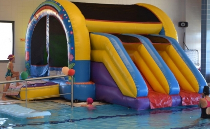 FESTA DE ENCERRAMENTO DAS ATIVIDADES AQUÁTICAS VAI ANIMAR PISCINAS MUNICIPAIS DE ALBUFEIRA 