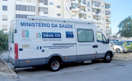 Unidade Móvel de Saúde até ao início do verão na Avenida 5 de outubro