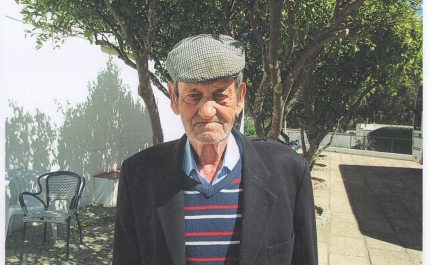 Poesia de Albertino na Biblioteca de Lagos 