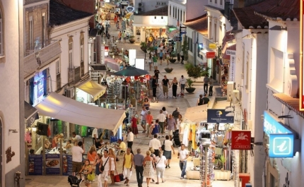 ALBUFEIRA LIDERA RANKING REGIONAL NA ÁREA DE TURISMO 