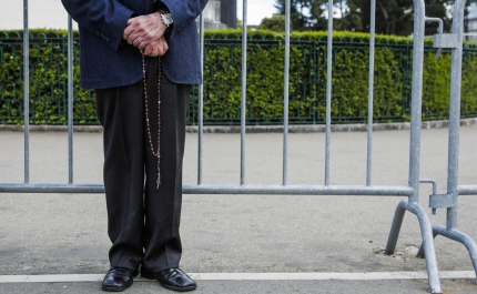 Capelão do Santuário de Fátima quer peregrinos com postura de «serviço e acolhimento» aos desfavorecidos