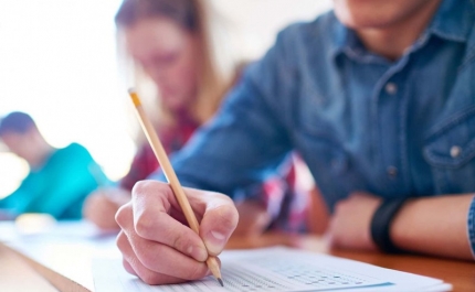 Média da maioria das provas desceu com exames mais difíceis, mas só abaixo do 10