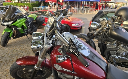 Motoconvívio do Grupo Motard de Quarteira reúne entusiastas em dia de diversão e confraternização