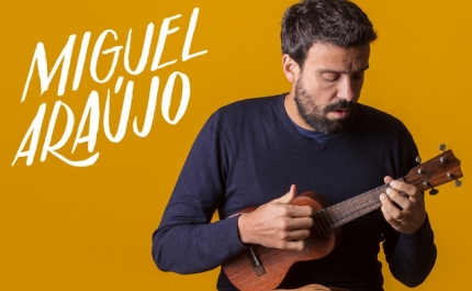 Miguel Araújo ajuda a soprar as velas do 8º aniversário do AMO no dia 24