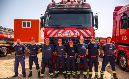 Bombeiros Municipais de Olhão reforçam combate ao incêndio de Monchique