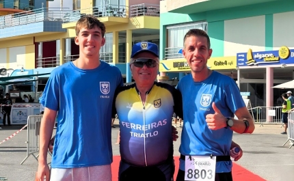 Três gerações, um só emblema: a família Arvela conquista o 1.º lugar por estafetas no XI Triatlo de Albufeira