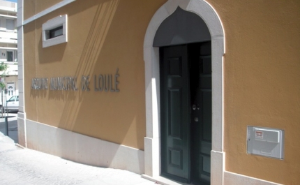 CONFERÊNCIA «O TESTEMUNHO LINGUÍSTICO DAS ATAS DE VEREAÇÕES MEDIEVAIS DE LOULÉ» 