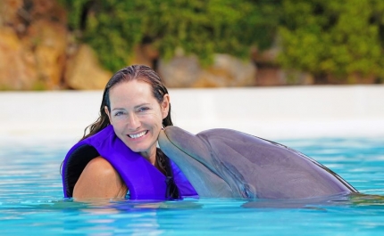 Fernanda Serrano visita o Zoomarine Algarve em família