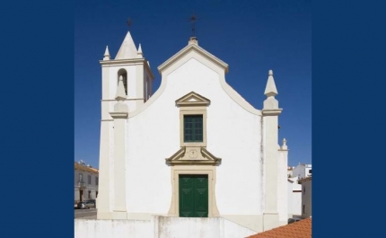 Igreja Matriz de Pêra reabre ao culto após obras de restauro e conservação