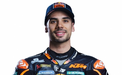 Miguel Oliveira diz ter esperança de ainda aumentar registo de vitórias com KTM