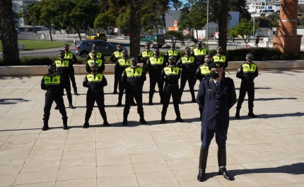 Cerimónia de provimento da Polícia Municipal de Lagos