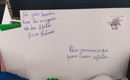 Correio dos Afetos vai criar laços entre crianças e seniores de Portimão