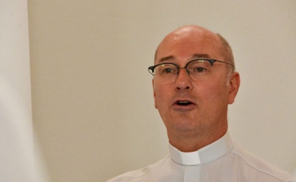 Padre José Pinheiro orienta retiro do clero algarvio