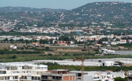E do alto da cidade olhamos para o património e paisagens rurais