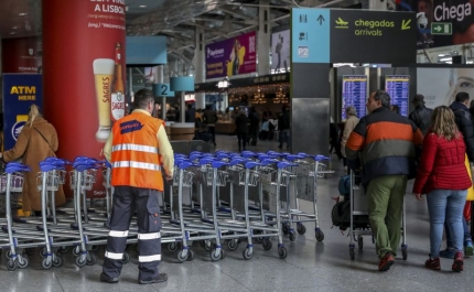 Aeroportos receberam 1,3 milhões de passageiros em maio, transporte aéreo cai 77% face a 2019