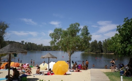 Câmara de Castro Marim quer construir duas praias fluviais em barragem