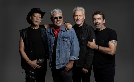 PASSAGEM DE ANO EM QUARTEIRA COM XUTOS & PONTAPÉS EM NOVO LOCAL