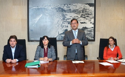 Presidente da Câmara de Albufeira quer Negócios a funcionar  todo o ano