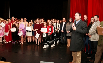 Festival de Artes Infantil e Juvenil apura amanhã os vencedores 