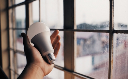 Conta da luz muito alta? Como poupar na fatura de eletricidade