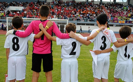 Sevilla FC domina terceiro dia de Mundialito