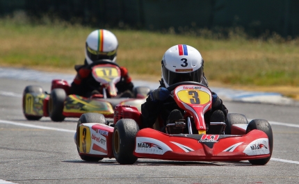 Mateus Cabrelli no Bombarral para confirmar o título de campeão nacional