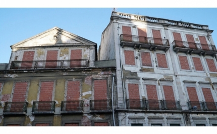 Faro e Lagos vão aplicar IMI a triplicar a casas devolutas