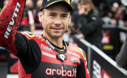 Álvaro Bautista vence Superpole do Mundial de Superbike em Portimão