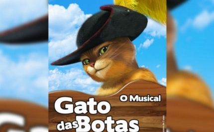 O Gato das Botas anima público infantil no Auditório Municipal