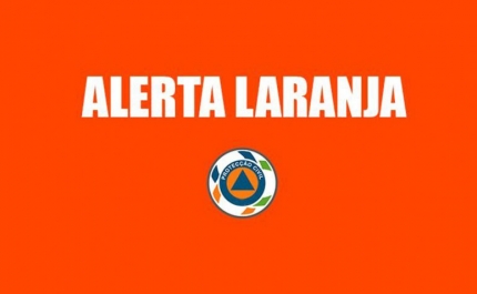 Sobe para laranja aviso em sete distritos do continente devido à agitação marítima