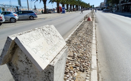 Foi adjudicada a pavimentação de vias e arruamentos de Lagos