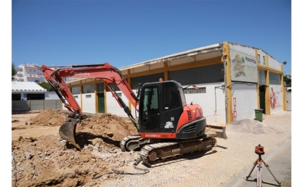 LAGOS AVANÇA: com a requalificação do Mercado de Levante