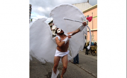 A TRADIÇÃO DO CARNAVAL RENOVA-SE EM SÃO BRÁS DE ALPORTEL