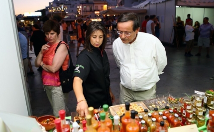 Al’buhera anima Praça dos Pescadores até domingo 