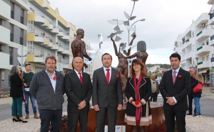 SÃO BRÁS DE ALPORTEL PRESTA HOMENAGEM AOS CONSTRUTORES DA LIBERDADE E DA PAZ NOS 45 ANOS DA REVOLUÇÃO