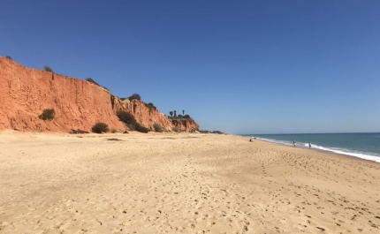 Praias de Vale do Lobo e Quarteira Interditadas