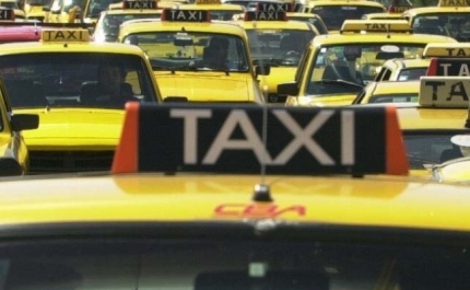 Táxis: Profissionais concentrados em Faro confiantes em acordo entre partidos