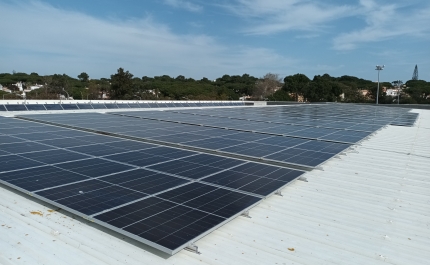 PISCINAS MUNICIPAIS DE LOULÉ E QUARTEIRA COM AÇÕES PARA REDUZIR PEGADA ECOLÓGICA