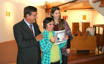 APEXA REABILITA ATRAVÉS DA ARTE 