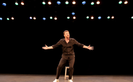 Philippe Lelièvre atua em formato «one man show» no Teatro Municipal de Portimão