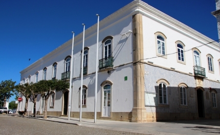 Município de São Brás de Alportel atribui bolsas de estudo a universitários são-brasenses