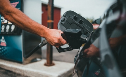 Gasolina e gasóleo descem 1,0% e 4,4% entre abril e maio – ERSE