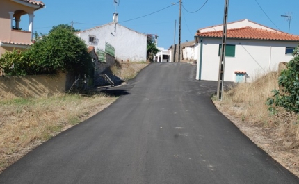 AUTARQUIA DE SILVES CONCLUI REPAVIMENTAÇÃO DA ESTRADA DA RIBEIRA DE ARADE, MATOSOS E ARRUAMENTOS NA ALDEIA DAS MANTEIGAS