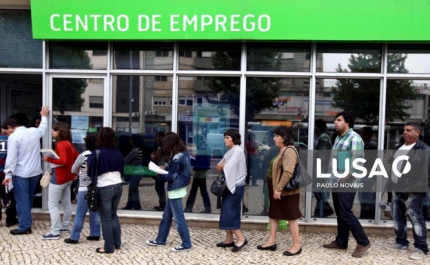 INE revê em baixa desemprego de janeiro para 6,7% e estima nova queda em fevereiro