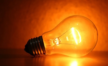 Preço da eletricidade sobe para novo máximo no mercado grossista
