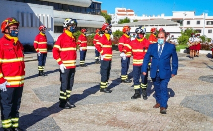 DIA DO MUNICIPIO CELEBRADO COM SOLENIDADE NA TERRA E ESPETÁCULO NO CÉU