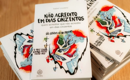 Museu de Portimão recebe apresentação do livro de Isabel Loureiro «Não acredito em dias cinzentos»