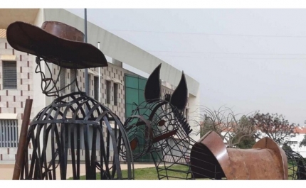 CONJUNTO ESCULTÓRICO «HOMENAGEM AOS CORTICEIROS» É INAUGURADO NO DIA DO TRABALHADOR