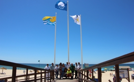 Castro Marim, três praias com Bandeira Azul, Praia Acessível e Qualidade de Ouro