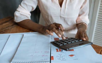 IRS 2021: trabalhadores que estiveram em lay-off têm de declarar complemento de estabilização